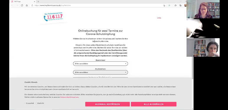 Screenshot der Ansicht im Konferenzsystem Zoom: geteilter Bildschirm mit der Webseite impfterminservice.de ist ohne Vergrößerung sichtbar, daneben die Bilder der Teilnehmenden.